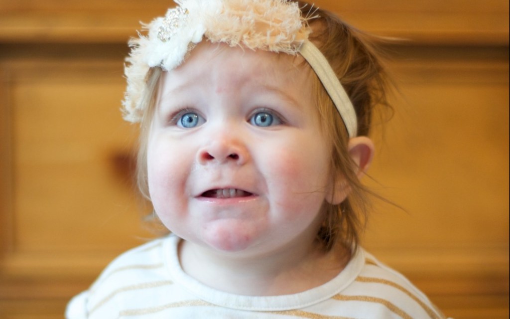 3_Sarah_puts-things-up-her-nose-e1434335115843-1080x675